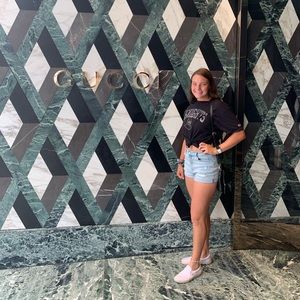 Meet your Posher, Molly